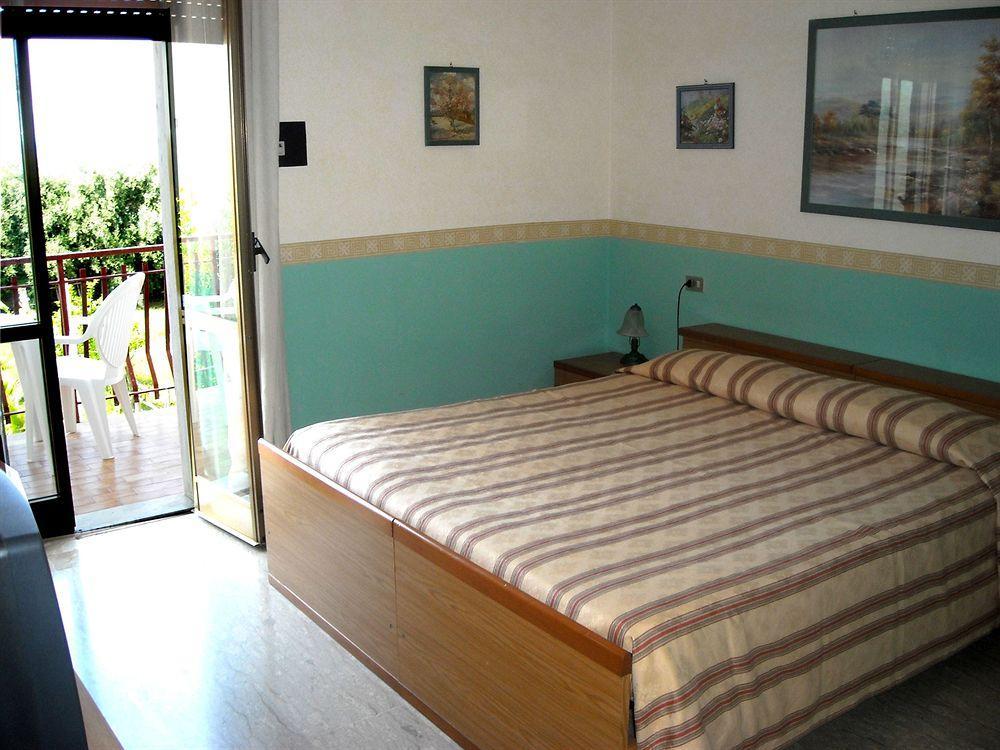 Affittacamere Diavin Vibo Valentia Exterior foto