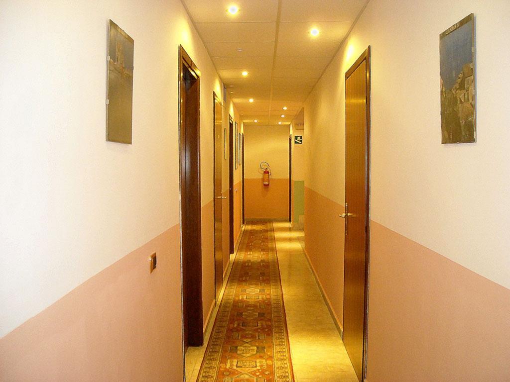 Affittacamere Diavin Vibo Valentia Exterior foto